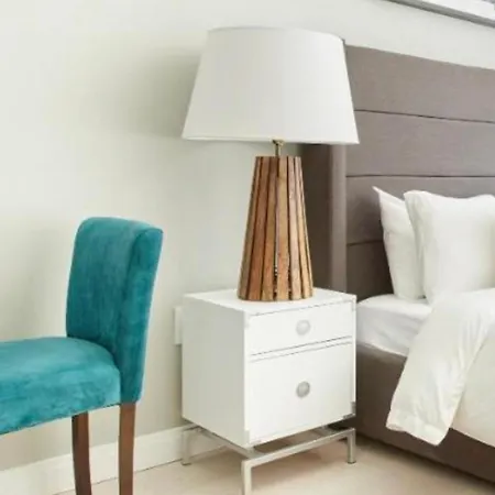 Space In Old Town Apartment *